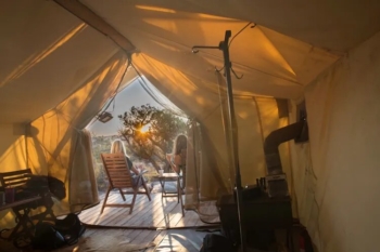 Delux tent at Under Canvas in Moab